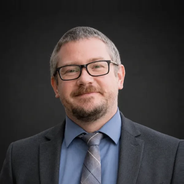 Headshot of Nathan Thurston